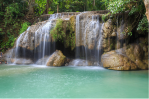 https://www.touropia.com/top-attractions-in-thailand/